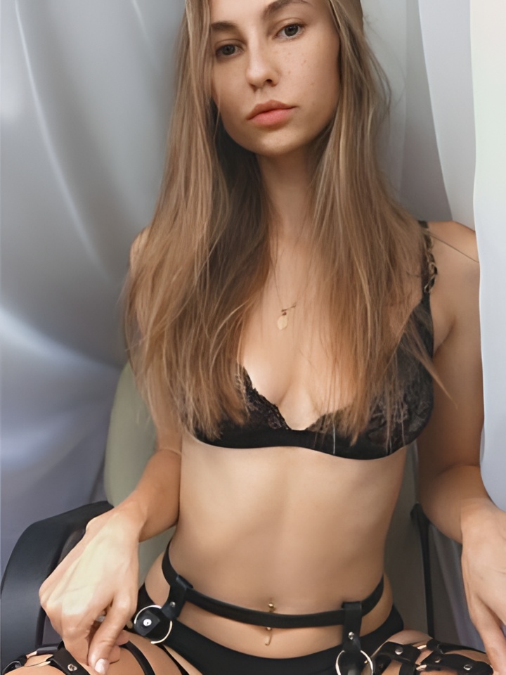 Ирма привлекальеная девушка из Видного цена от 2000 руб