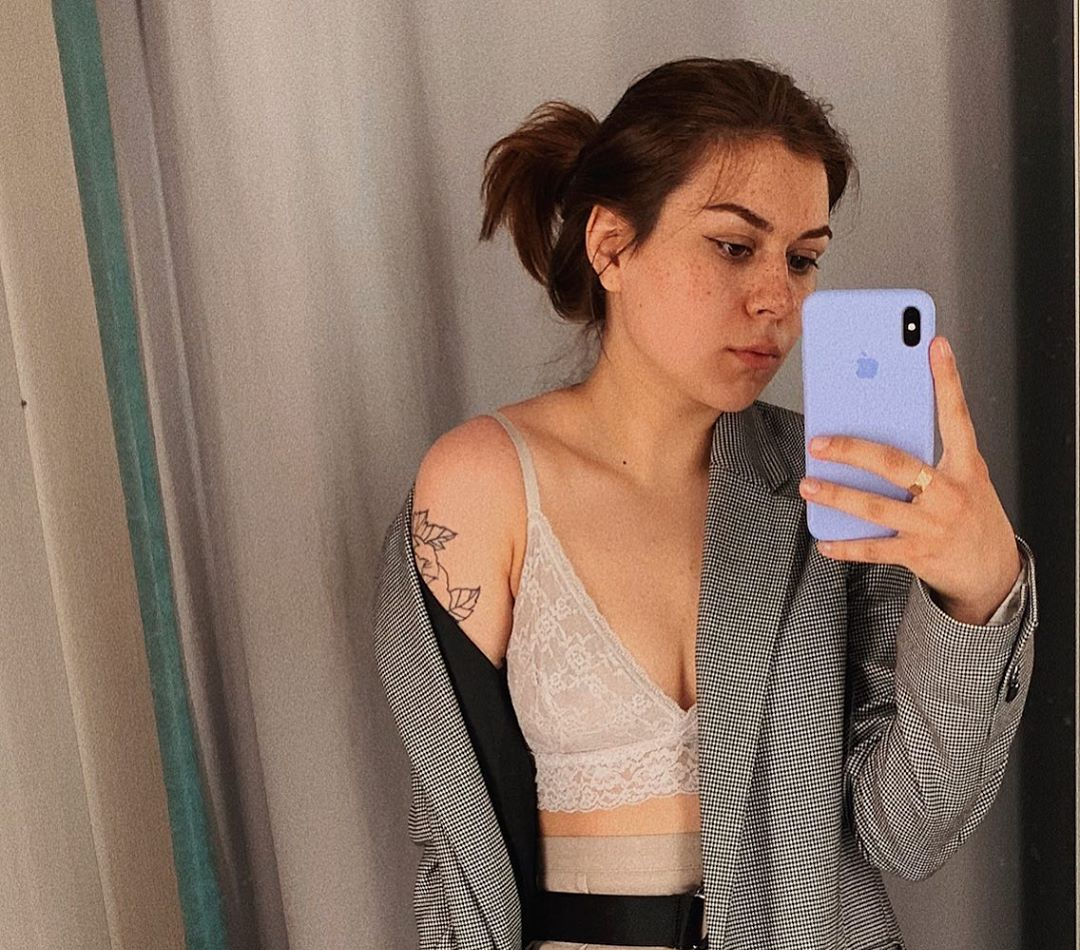 Айза привлекальеная девушка из Видного цена от 3500 руб