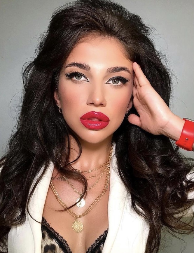 🎥 Влада привлекальеная девушка из Видного цена от 5000 руб