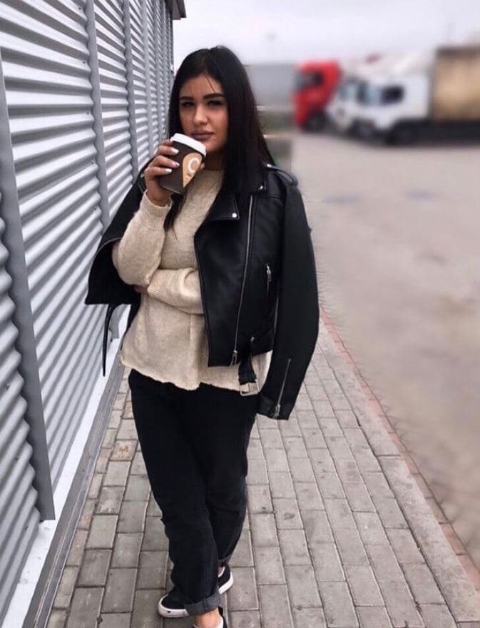 🎥 Алина привлекальеная девушка из Видного цена от 5000 руб