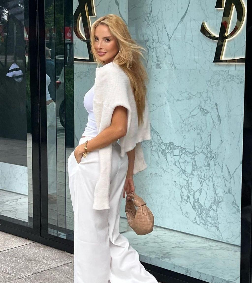 Фаина привлекальеная девушка из Видного цена от 7000 руб