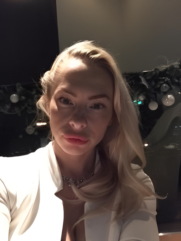 Индивидуалка Гертруда, доступна для личного знакомства от 10000 руб