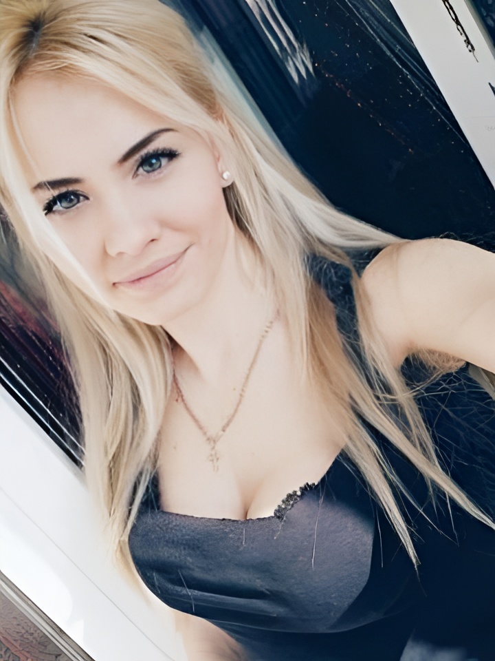 Индивидуалка Мира, доступна для личного знакомства от 2500 руб