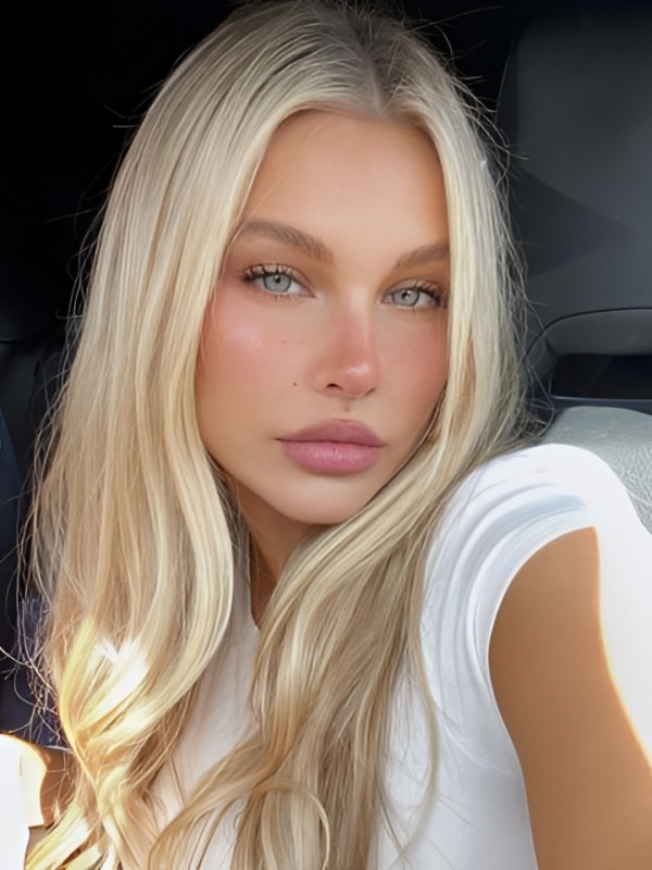 Адель привлекательная девушка из Видного цена от 10000 руб