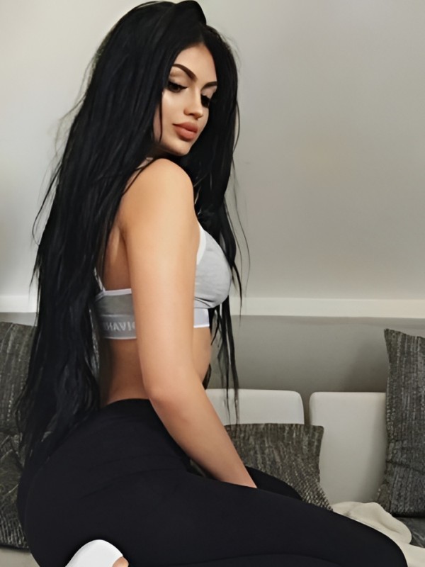 Нелли привлекательная девушка из Видного цена от 1500 руб