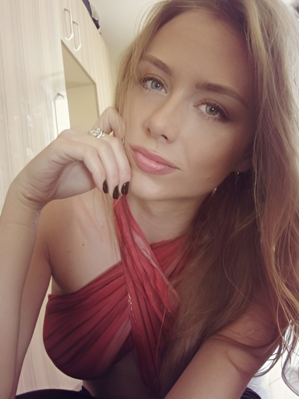 Ольга привлекательная девушка из Видного цена от 2500 руб