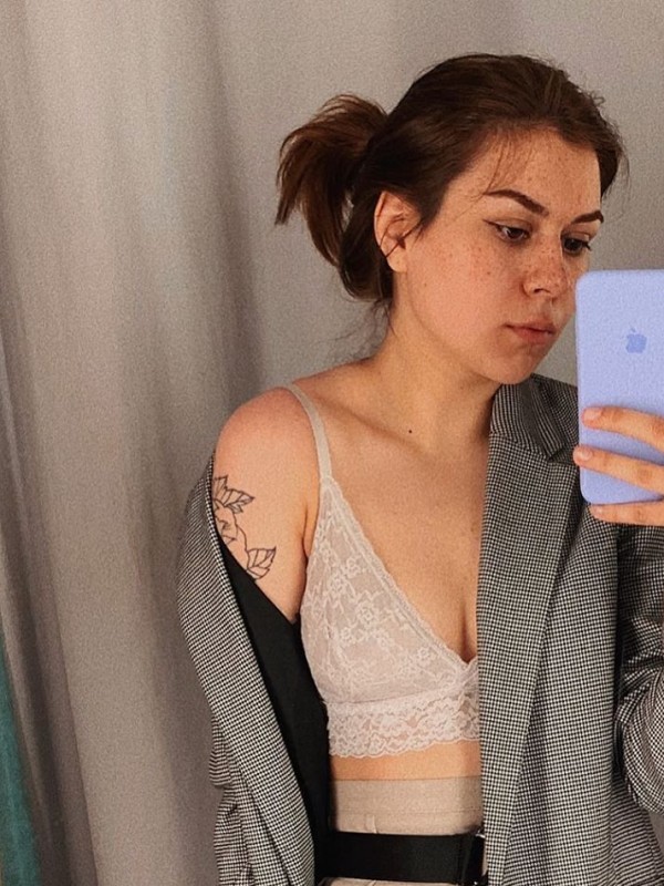 Айза привлекательная девушка из Видного цена от 3500 руб